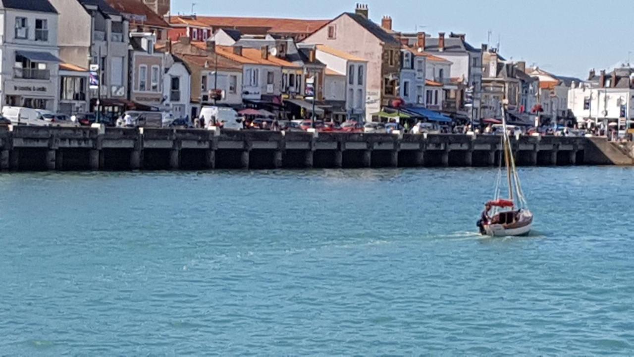 Appartement Vue Sur Mer Les Sables-dʼOlonne Exterior foto